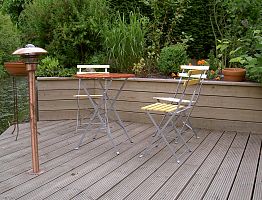Grondkering van gewolmaniseerd hout.